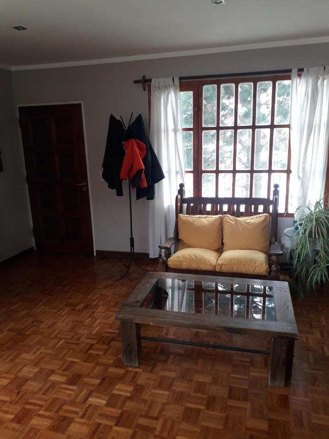 La Casa Del Mono Bed & Breakfast อูซัวยา ภายนอก รูปภาพ