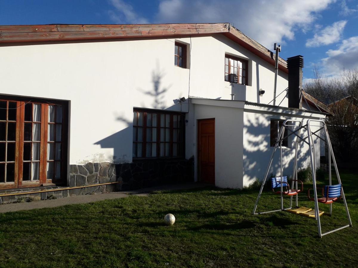 La Casa Del Mono Bed & Breakfast อูซัวยา ภายนอก รูปภาพ
